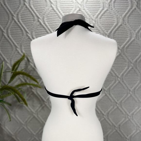 NWT Isaac Mizrahi for Target Black Basic Bikini Swimsuit Top Junior Girl's XXL - Picture 2 of 7